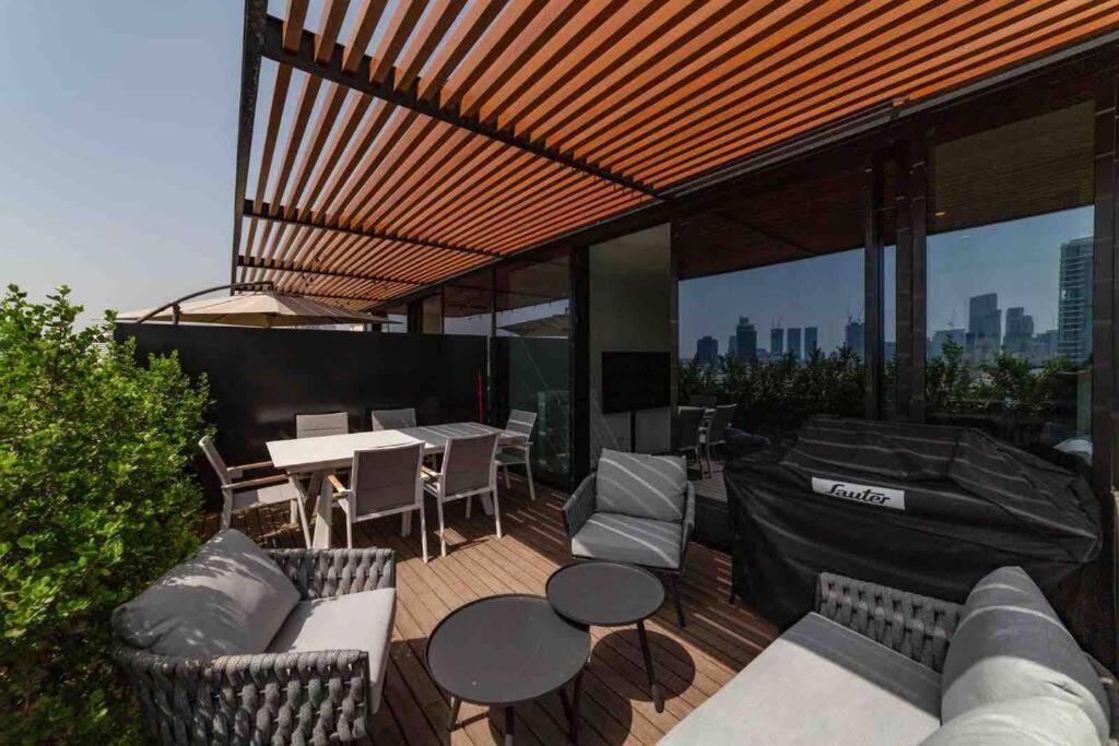 Amazing Penthouse On Gordon Beach 8 Guests Tel Aviv Exterior foto
