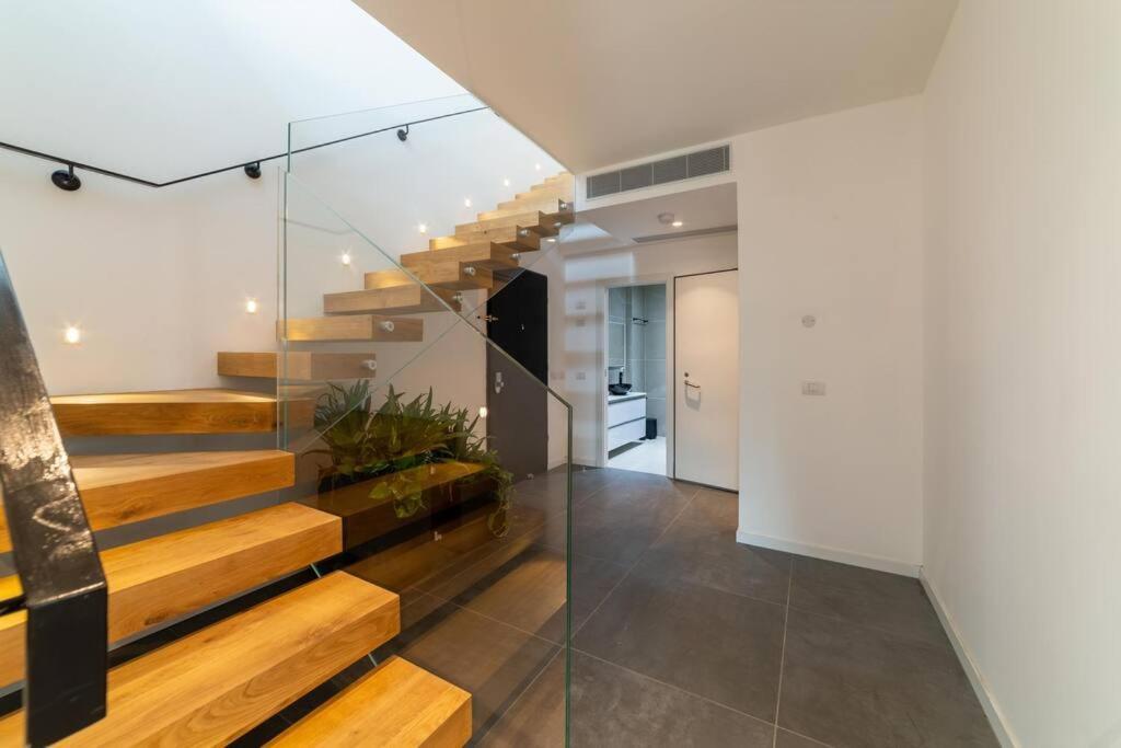 Amazing Penthouse On Gordon Beach 8 Guests Tel Aviv Exterior foto